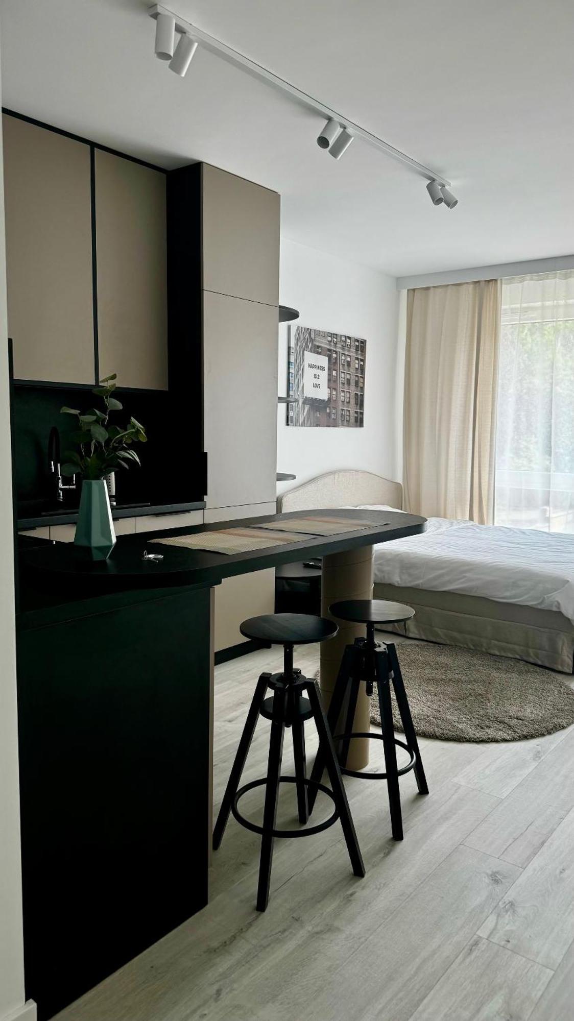 Platon Apartment