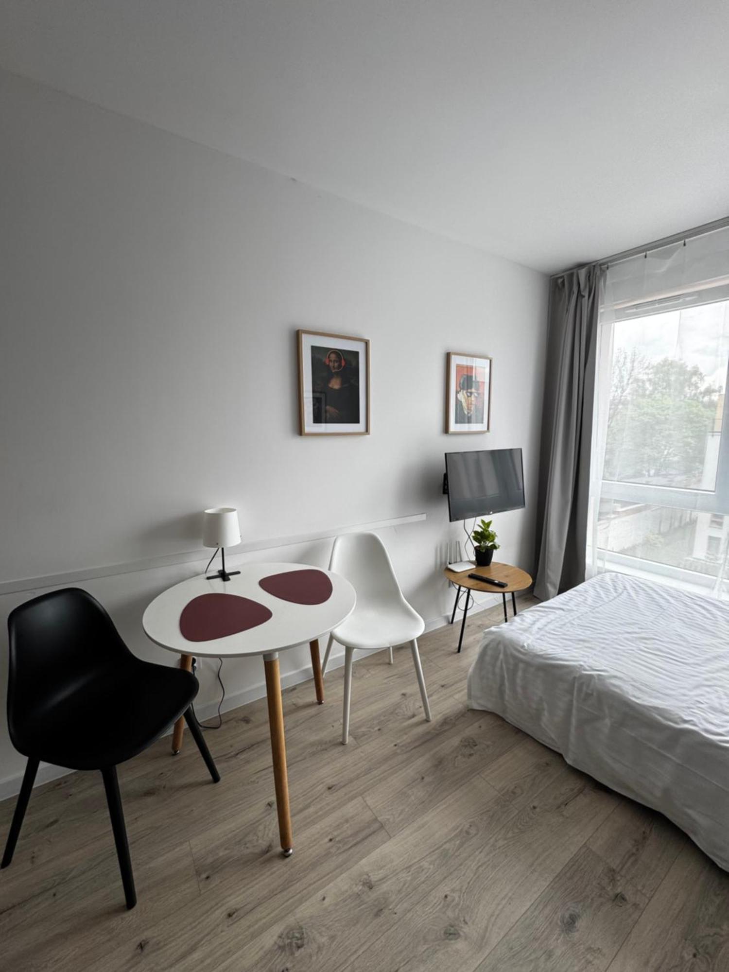 Platon Apartment